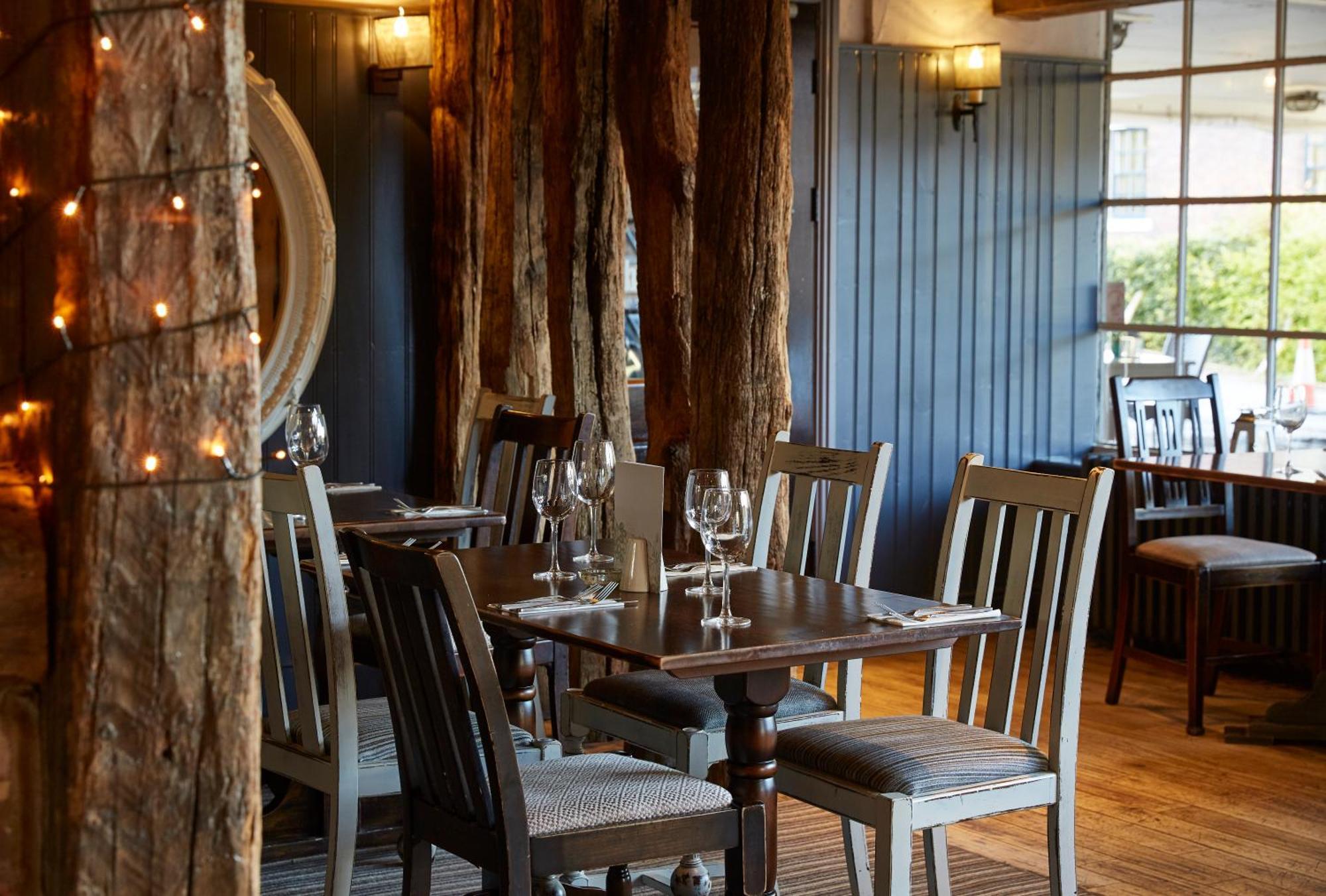De Trafford Arms By Chef & Brewer Collection Hotel Alderley Edge Buitenkant foto