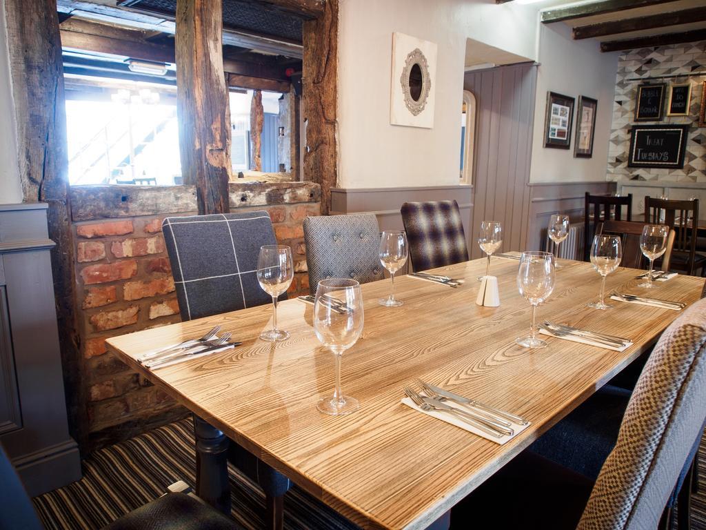 De Trafford Arms By Chef & Brewer Collection Hotel Alderley Edge Buitenkant foto