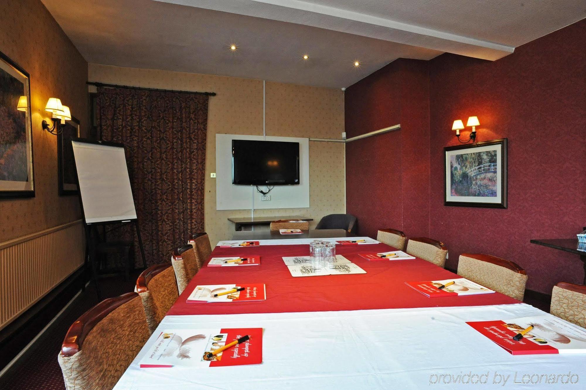 De Trafford Arms By Chef & Brewer Collection Hotel Alderley Edge Buitenkant foto