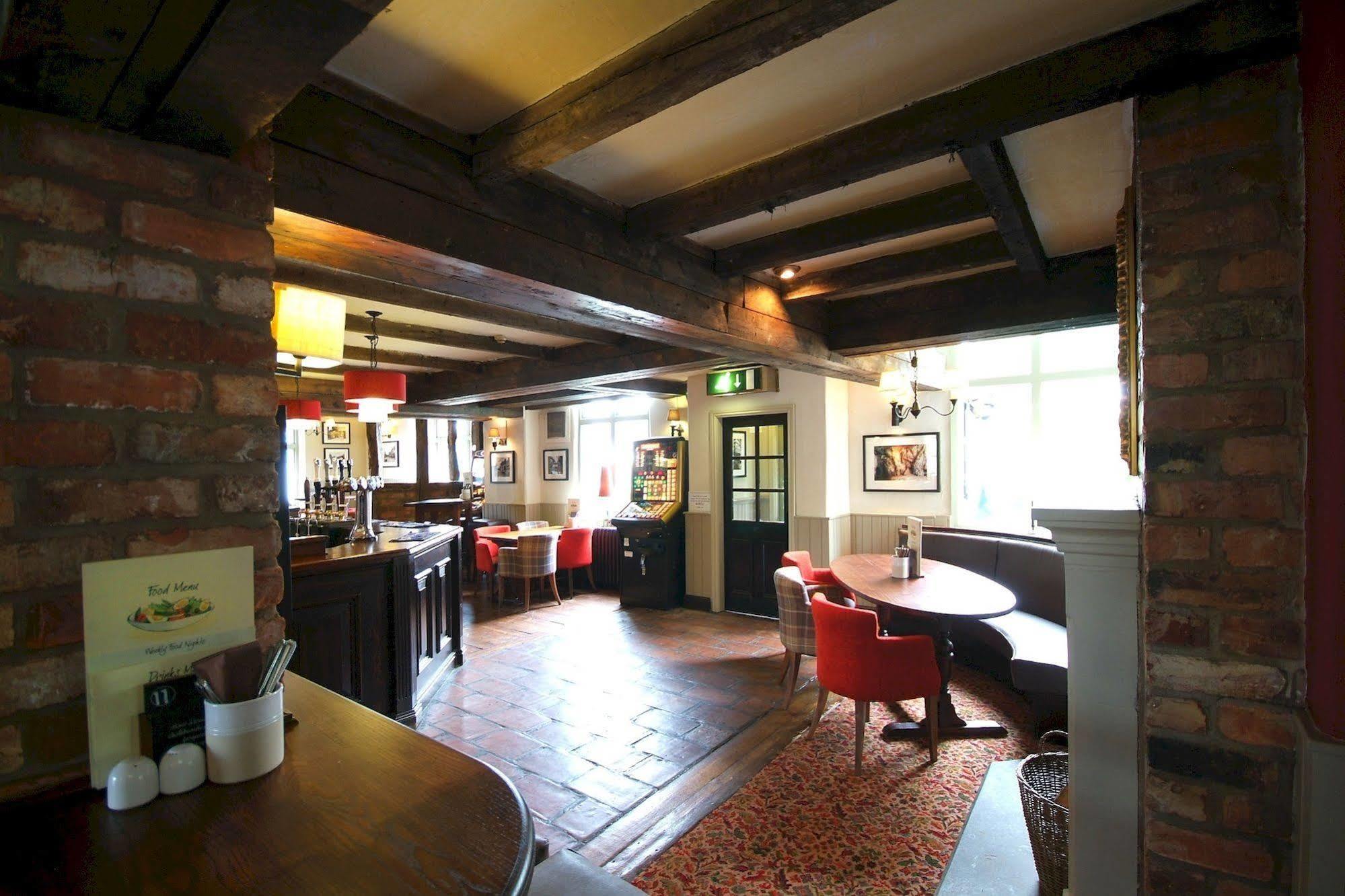 De Trafford Arms By Chef & Brewer Collection Hotel Alderley Edge Buitenkant foto